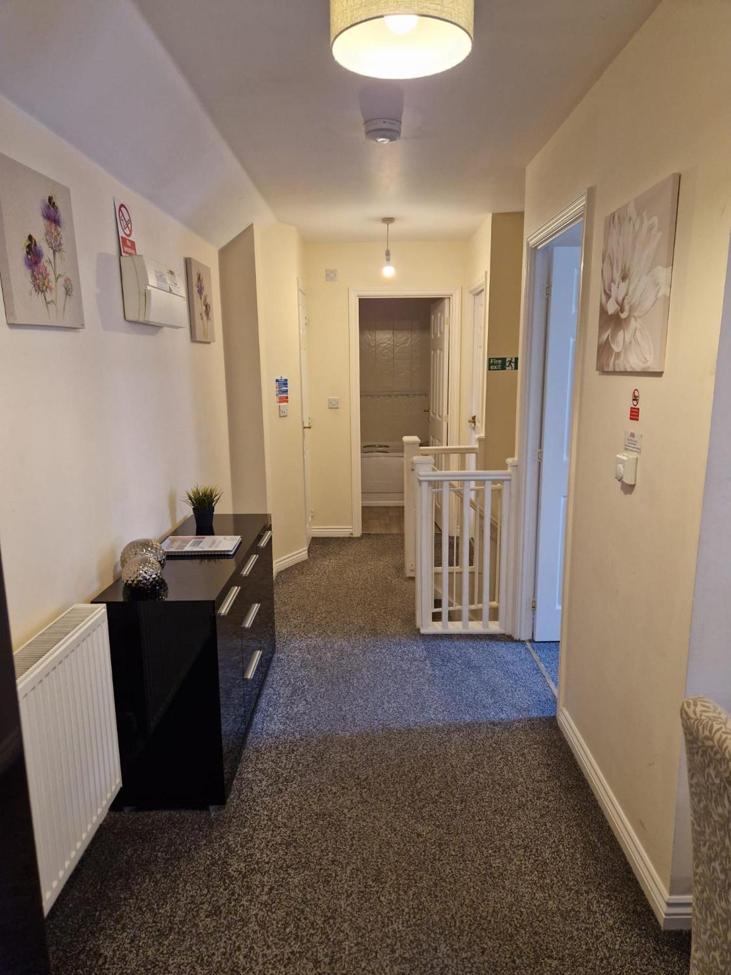 Hereford - Mayflower Coach House, Modern 2 Bedroom Property With Parking, Located South Of Hereford City, Suitable For Small Family, Couple Or Contractors - Sleeps Up To 5 Guests - Hosted By Rentmyhouse 외부 사진