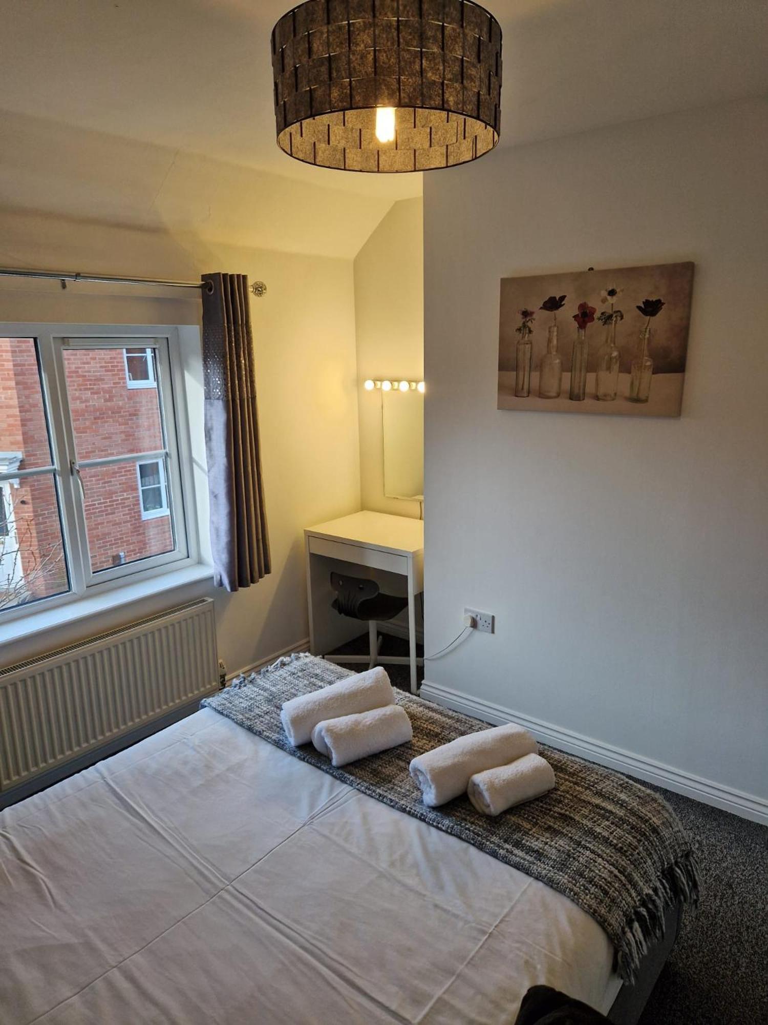 Hereford - Mayflower Coach House, Modern 2 Bedroom Property With Parking, Located South Of Hereford City, Suitable For Small Family, Couple Or Contractors - Sleeps Up To 5 Guests - Hosted By Rentmyhouse 외부 사진